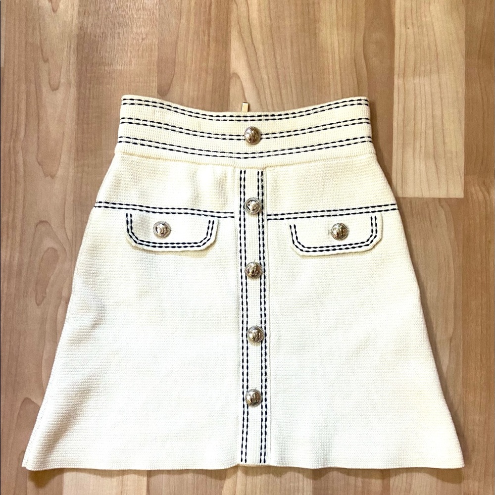 Maje mini skirt. Tweed stretchy fabric